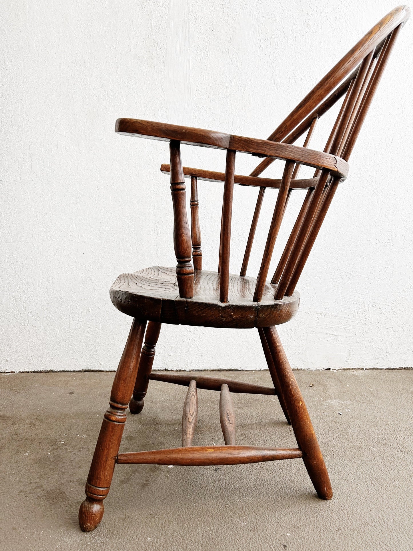 Antique Windsor Arm Chair