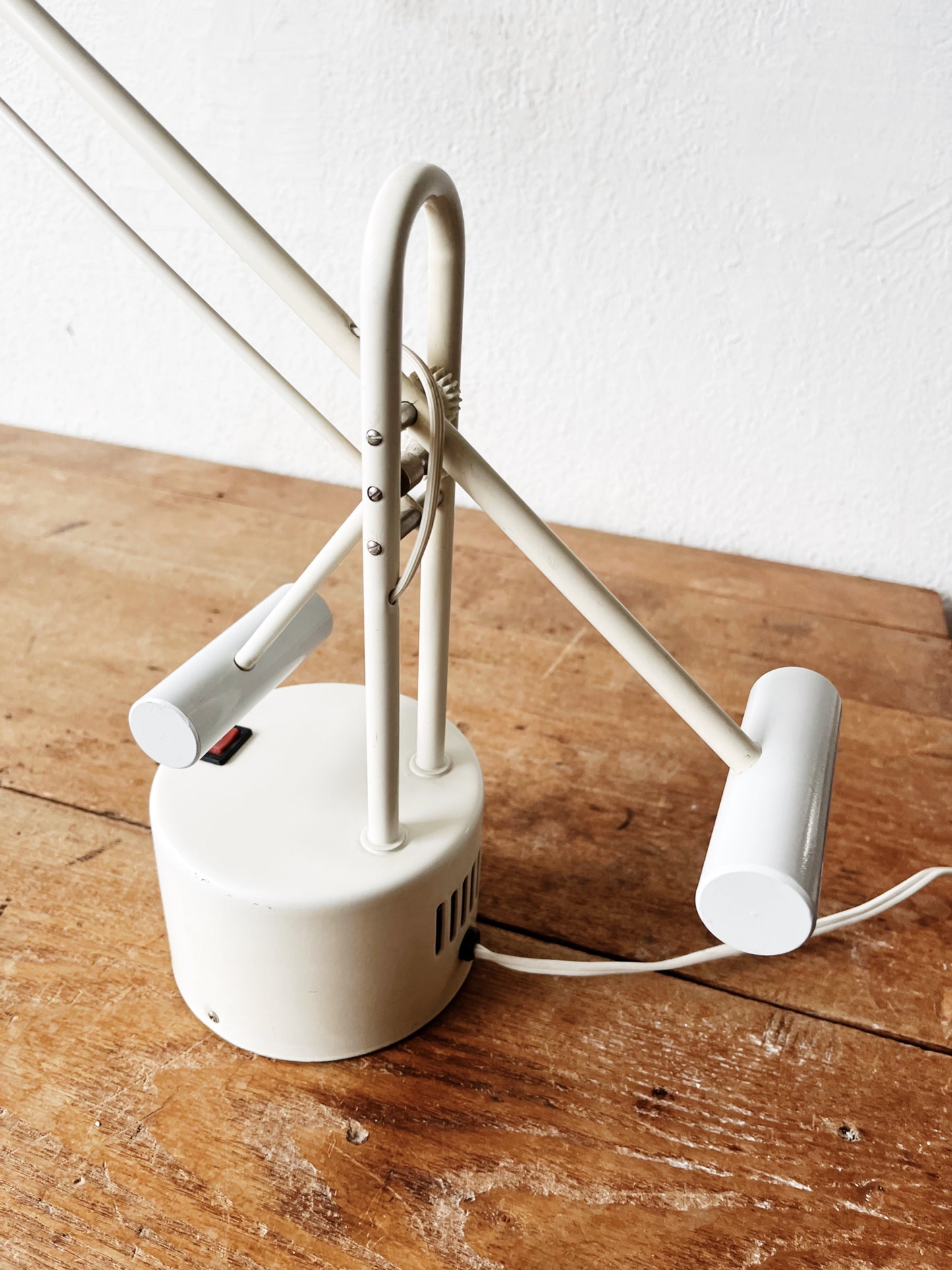 Post Modern Ledu Halogen Desk Lamp