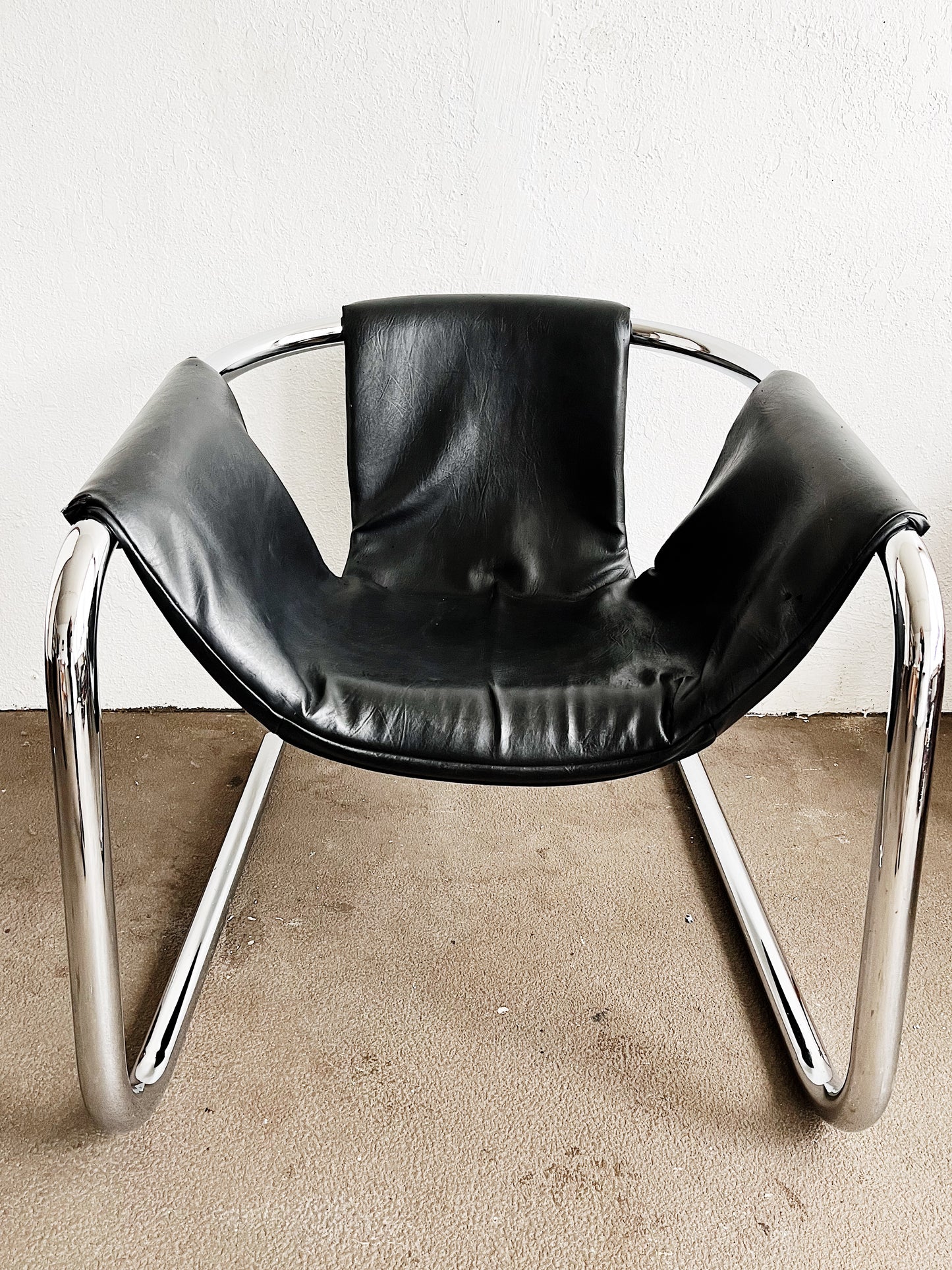 Post Mod Vecta Zernatt Cantilevered Chair