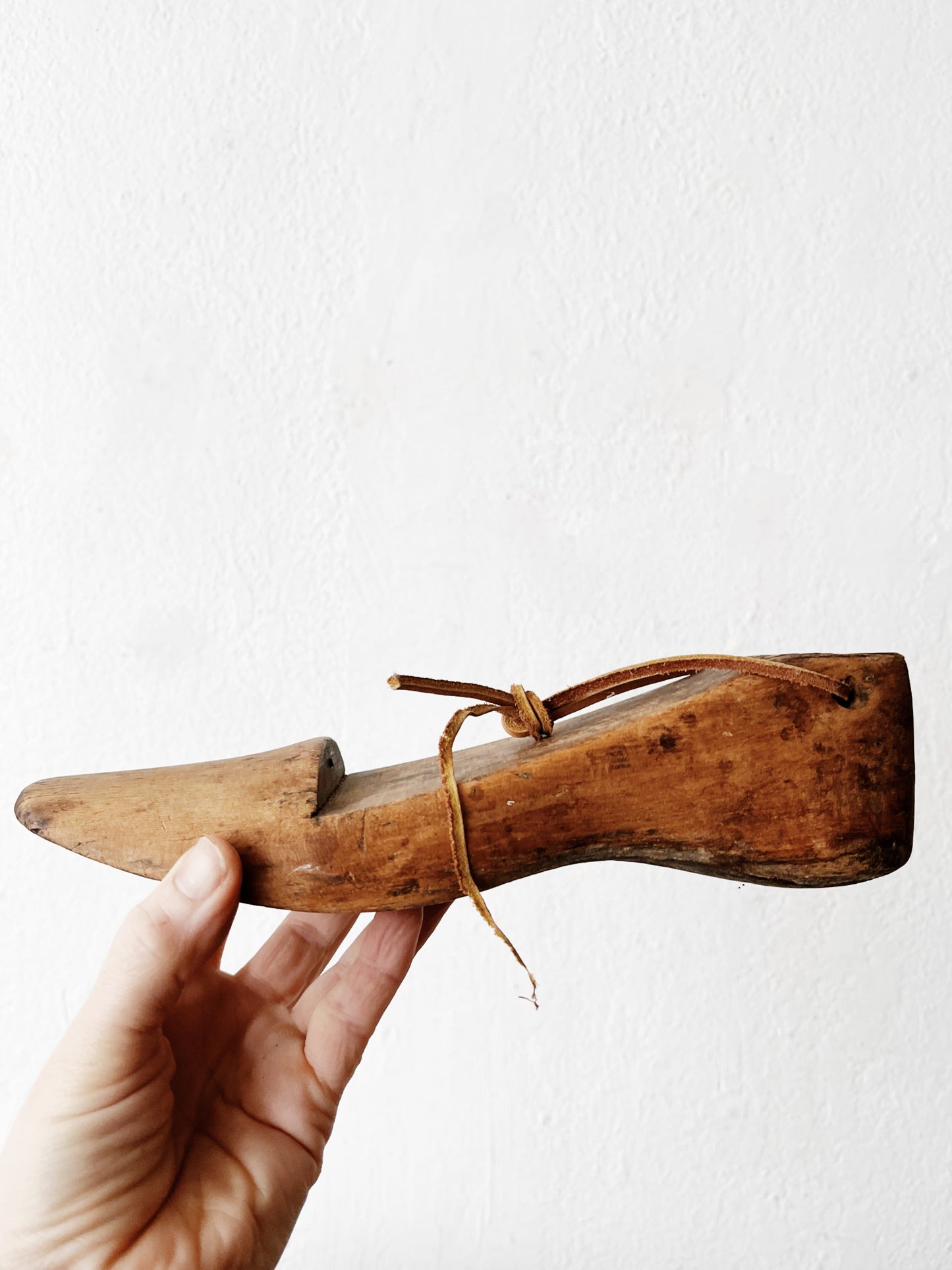 Antique Cobbler’s Form