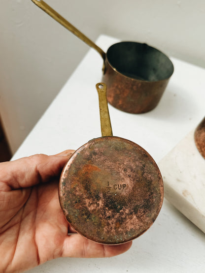 Vintage Copperplate Measures