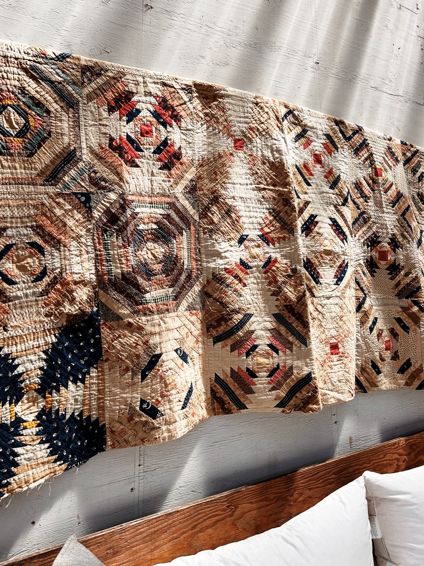 Stunning Antique Summer Quilt