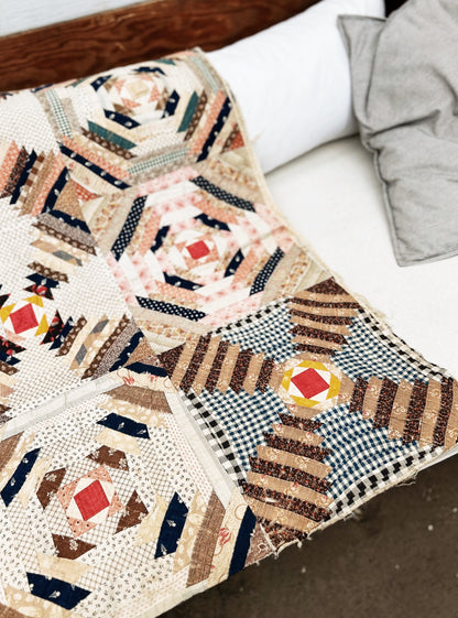 Stunning Antique Summer Quilt