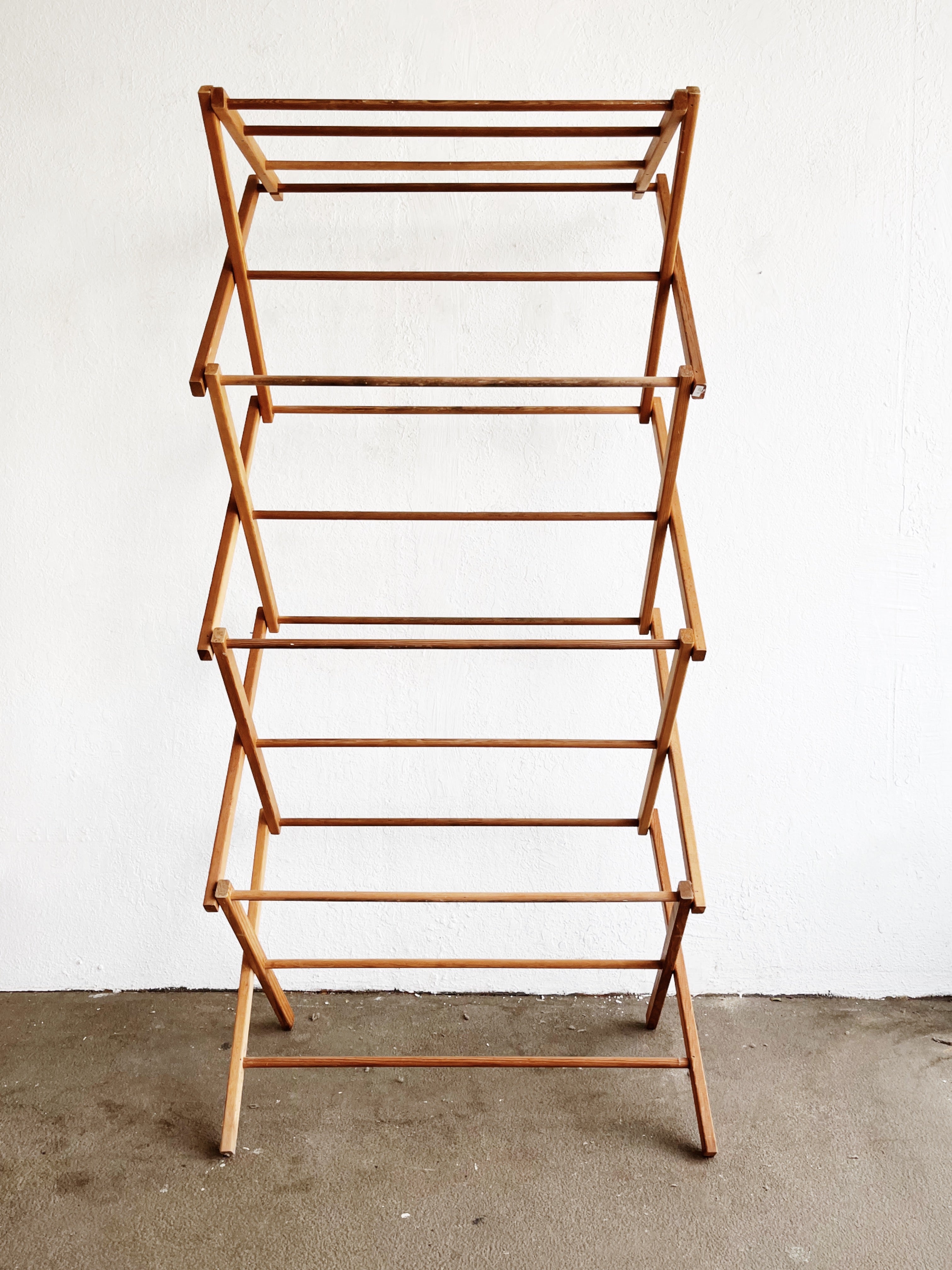Large Vintage Collapsible Drying Rack - Thumbnail 2