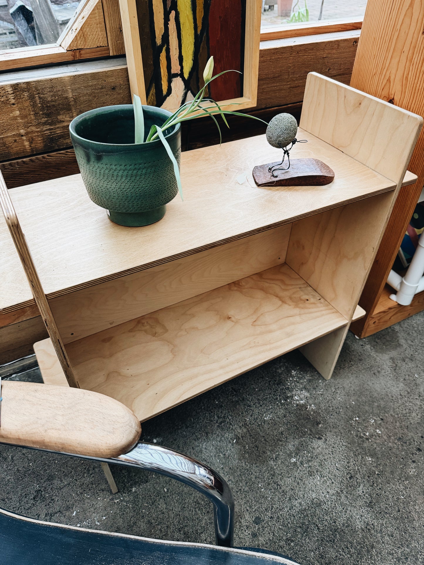 Flat Pack Ply Shelf