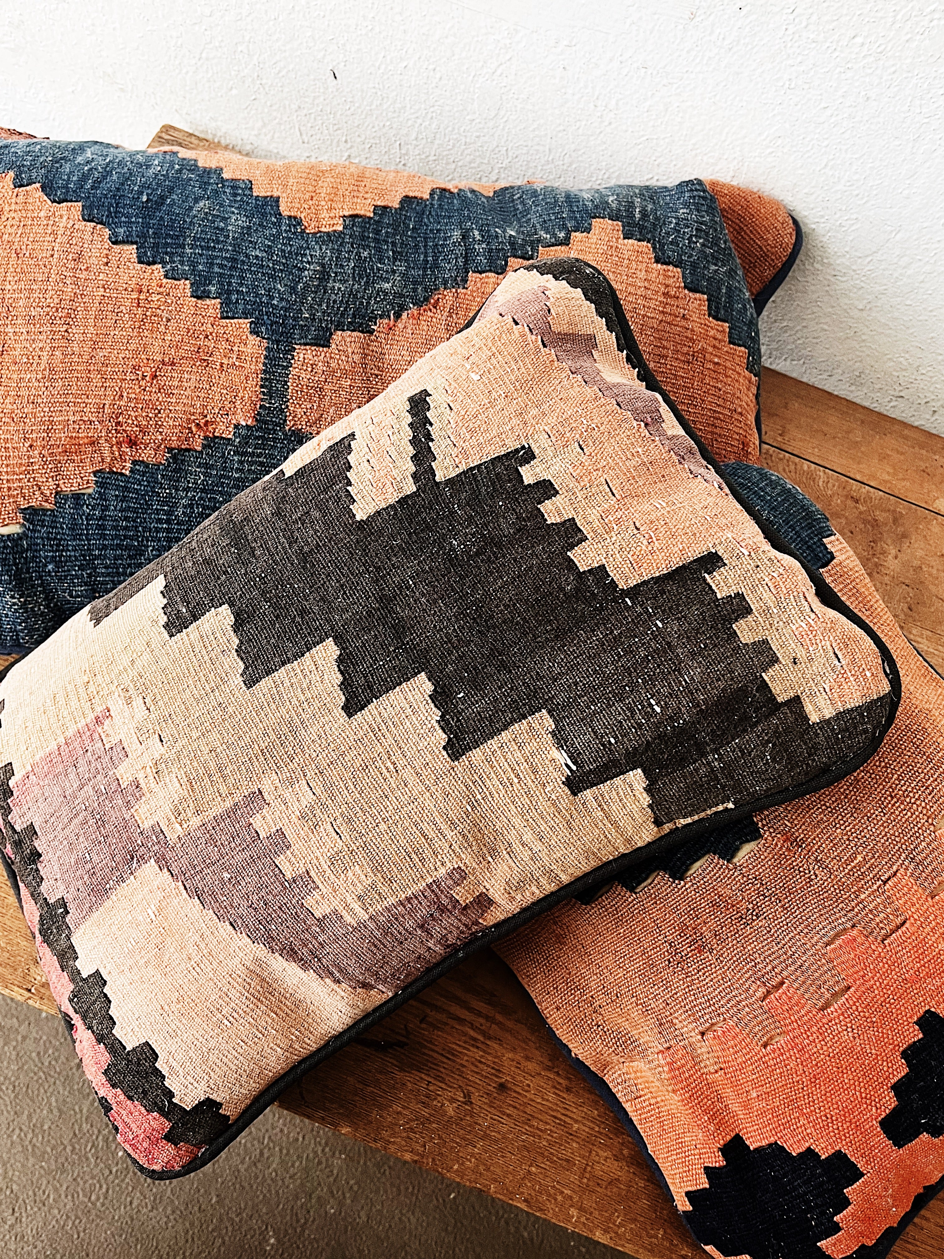 Vintage Kilim Pillow - Thumbnail 5