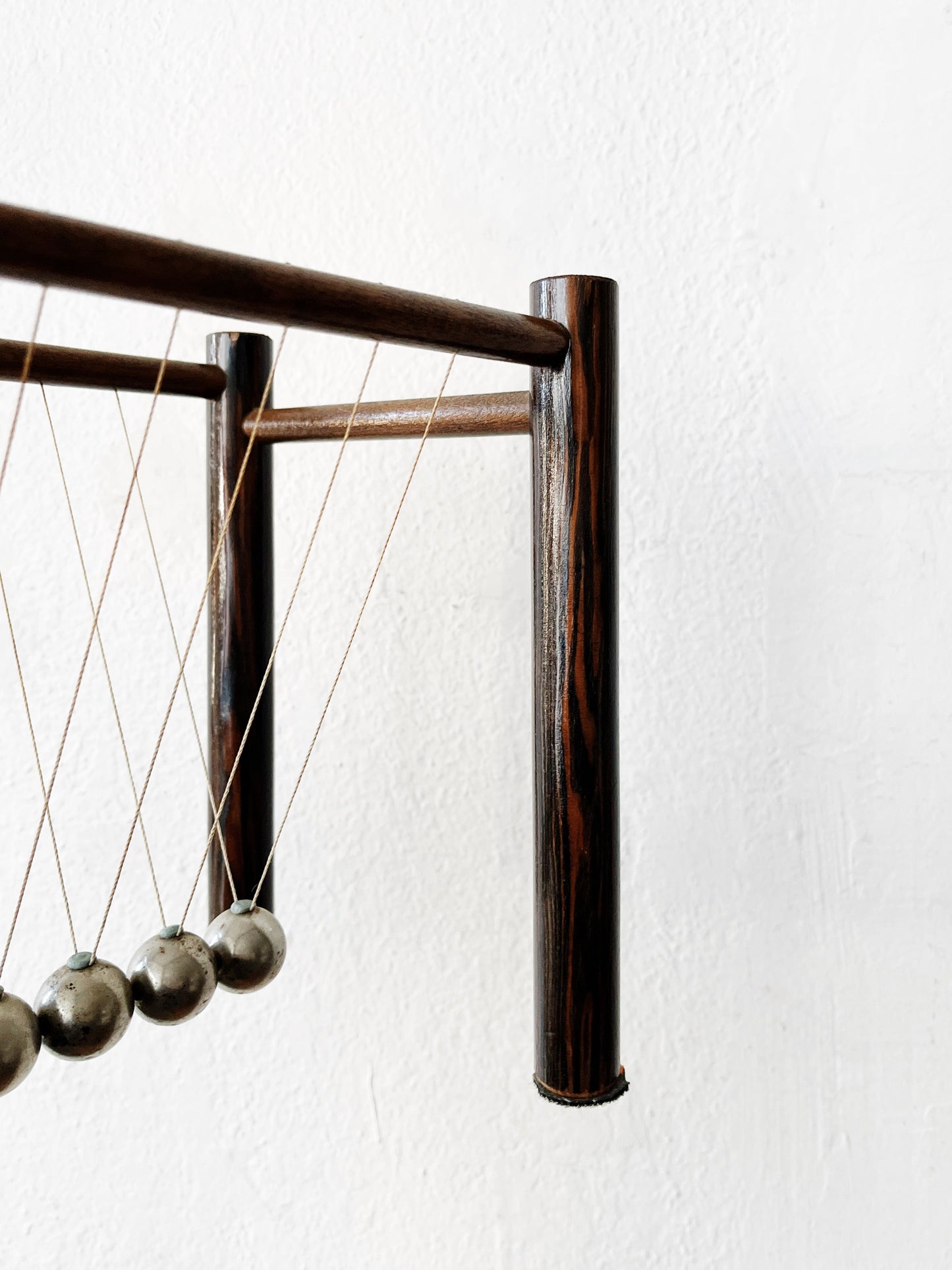 Vintage Newton’s Cradle