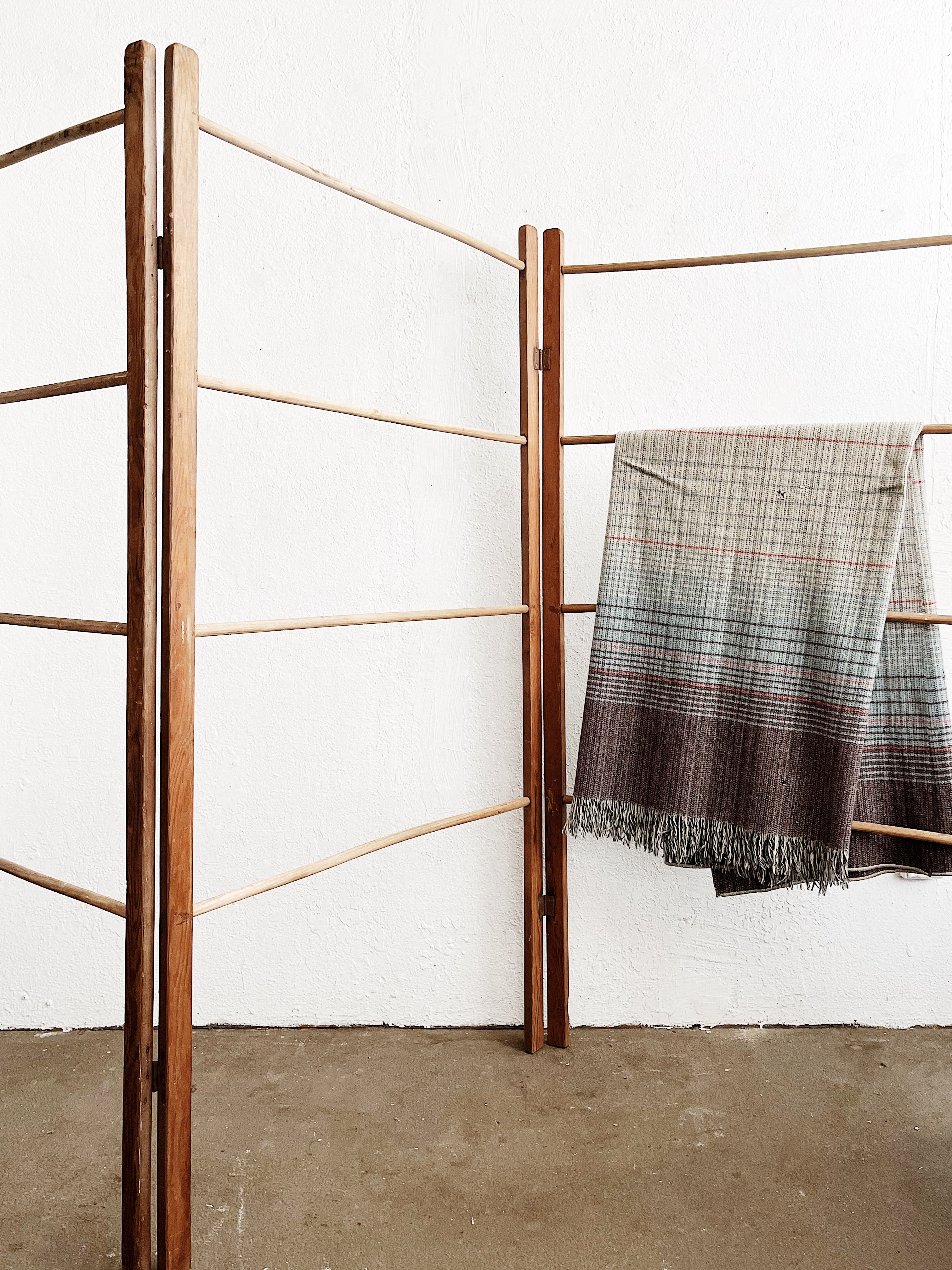 Vintage Tri Fold Primitive Drying Rack