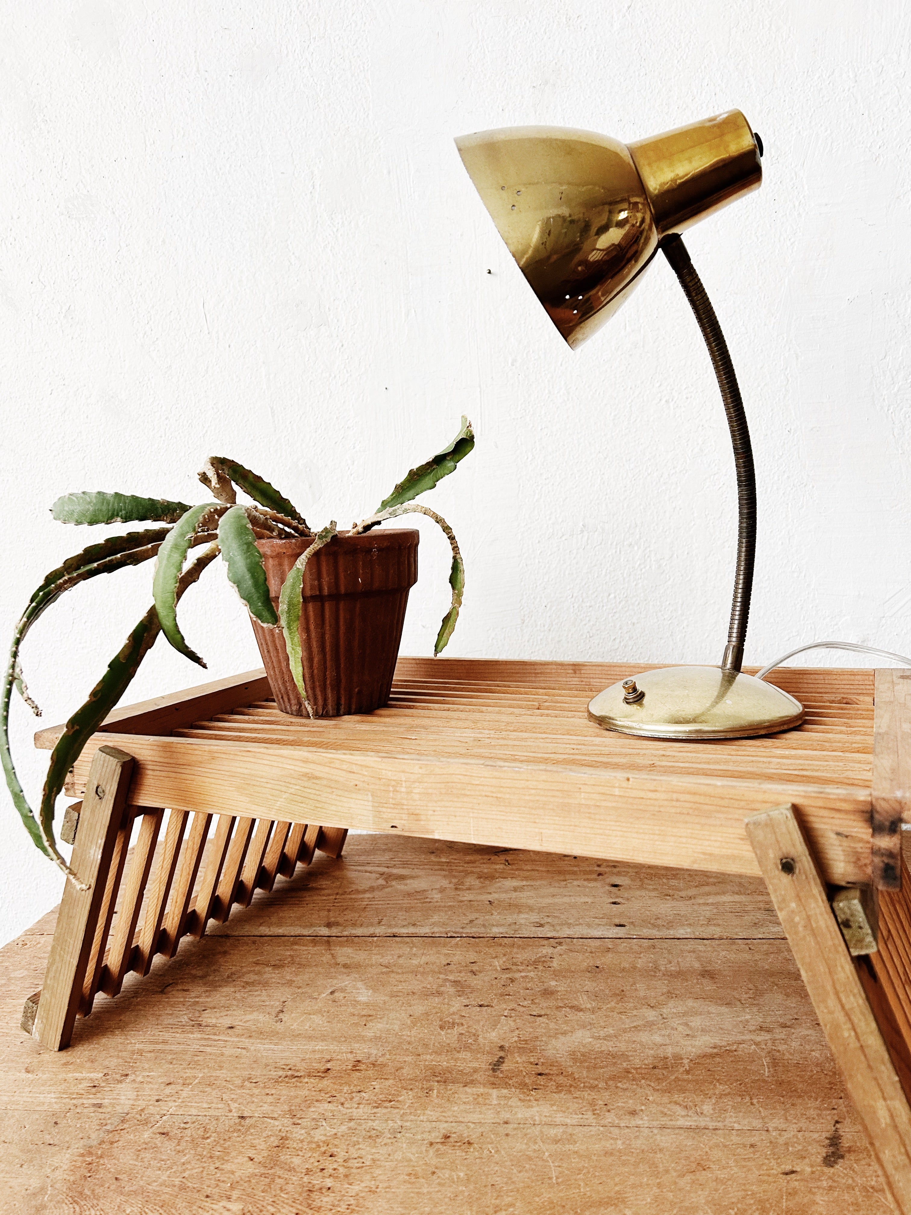 Vintage Teak Collapsible Tray - Thumbnail 4