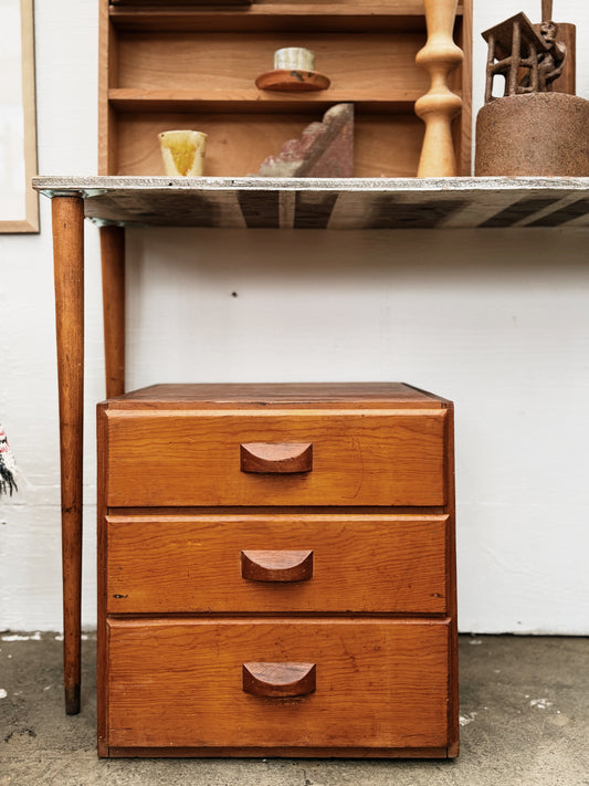 Vintage Chest of  Drawers