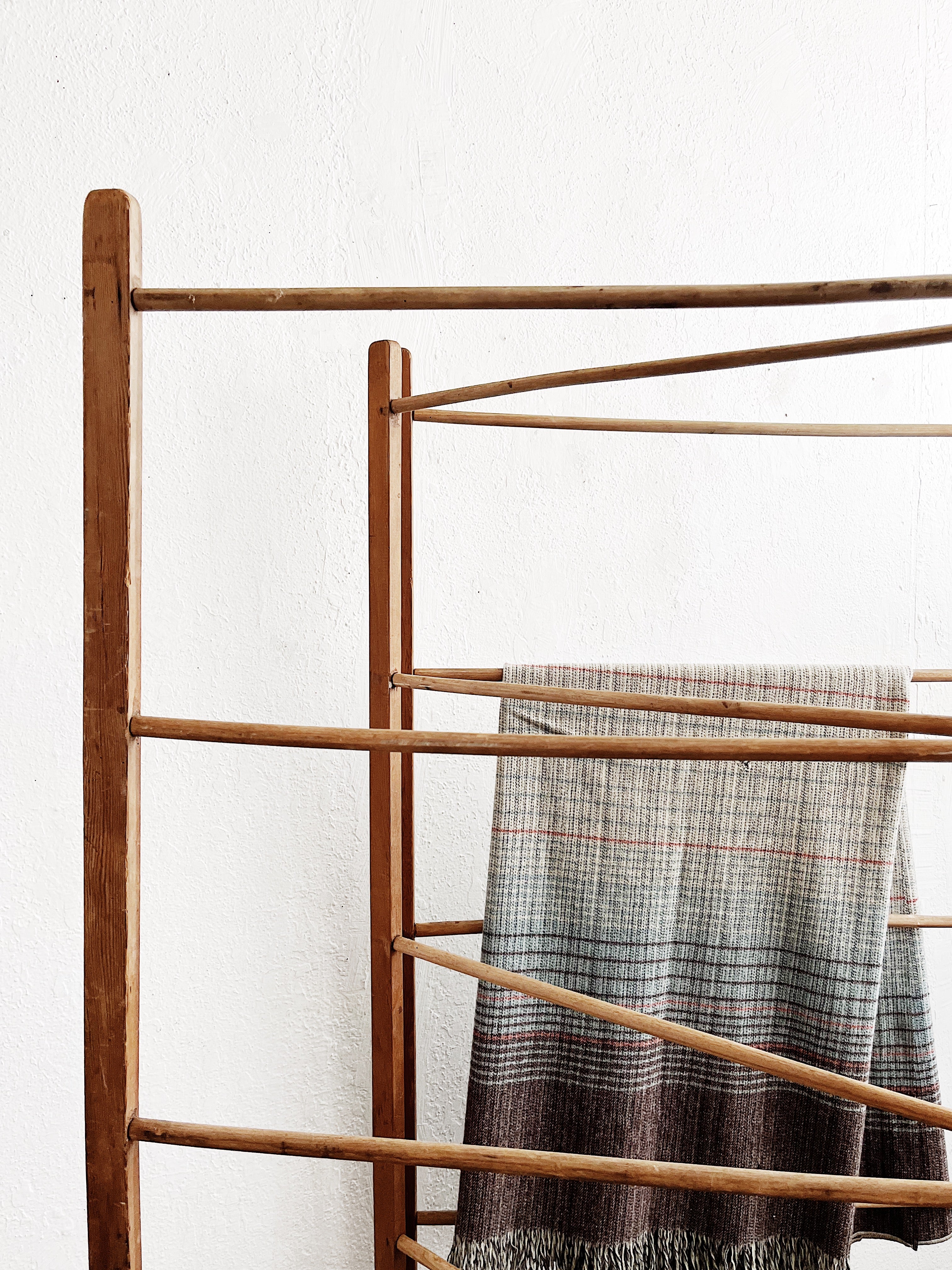 Vintage Tri Fold Primitive Drying Rack - Thumbnail 3