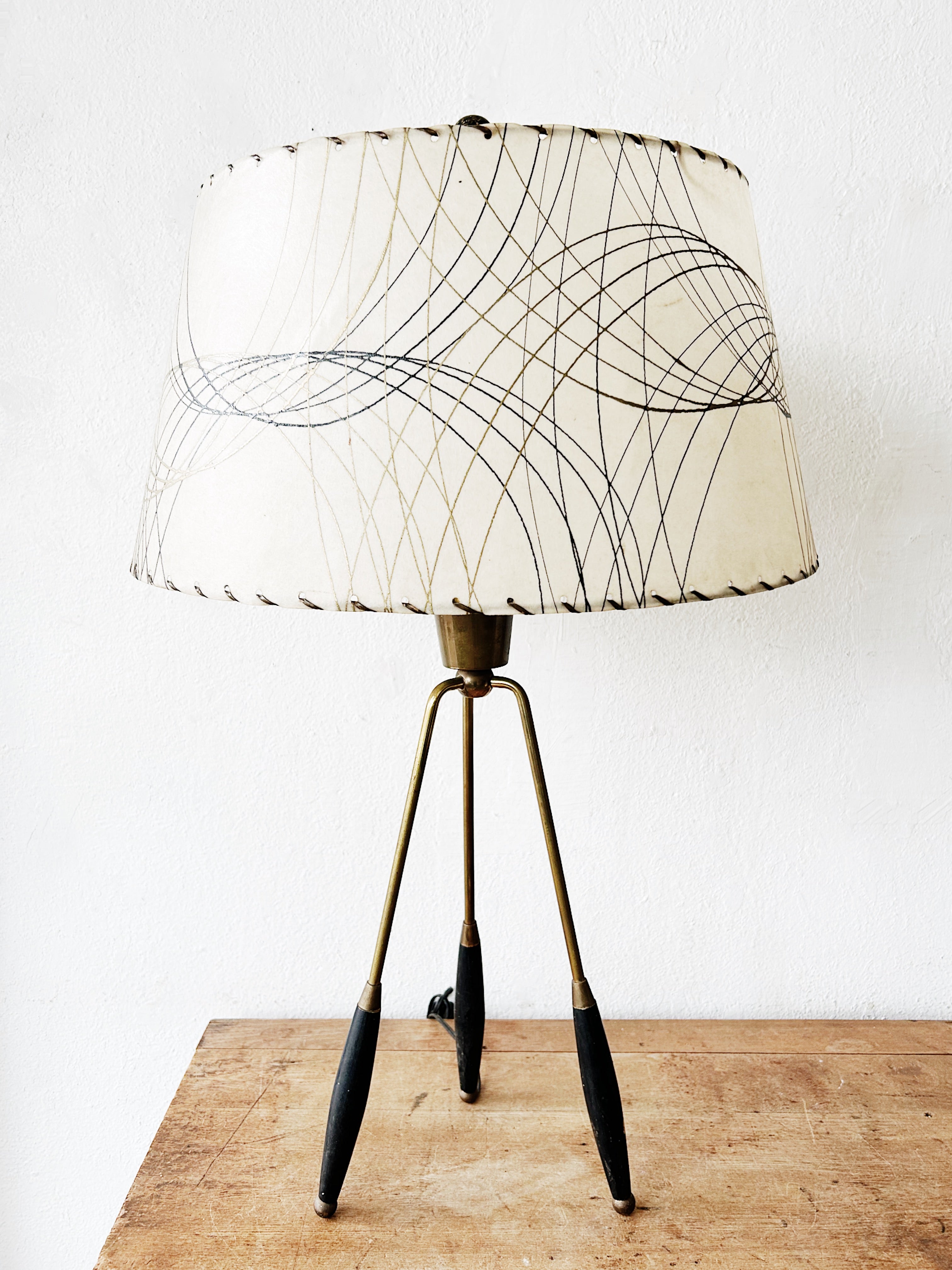 Tall Mid Century Tripod Lamp - Thumbnail 5