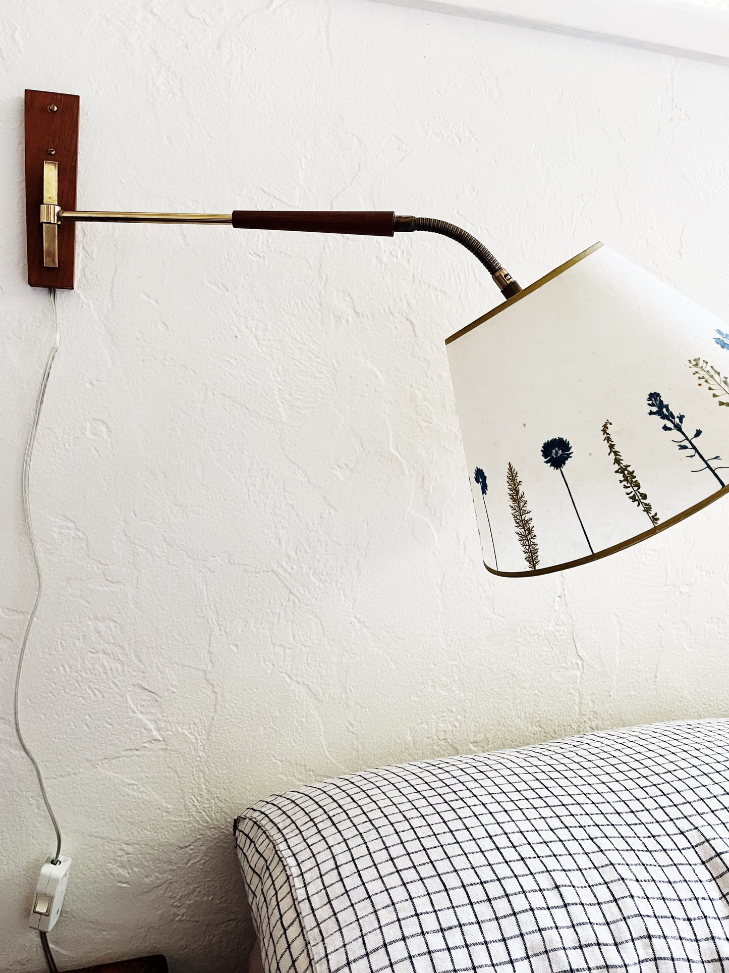 Mid Century Wall Lamp