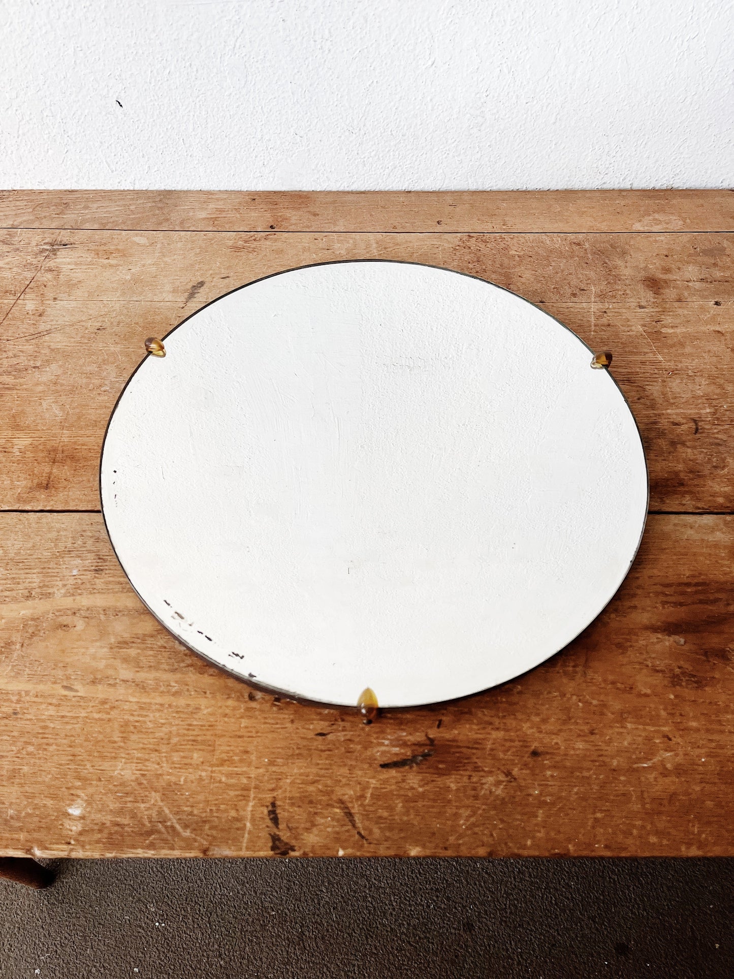 Round Industrial Edge Vintage Mirror
