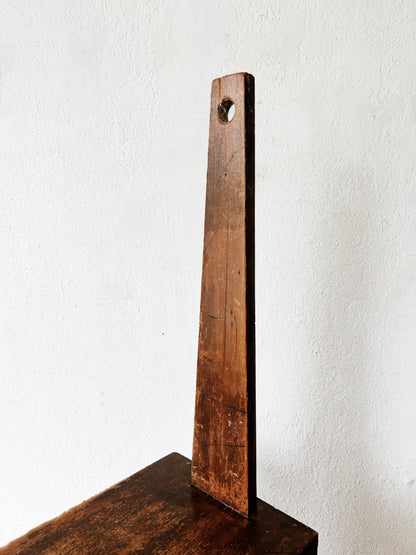 Primitive Shaker Milking Stool