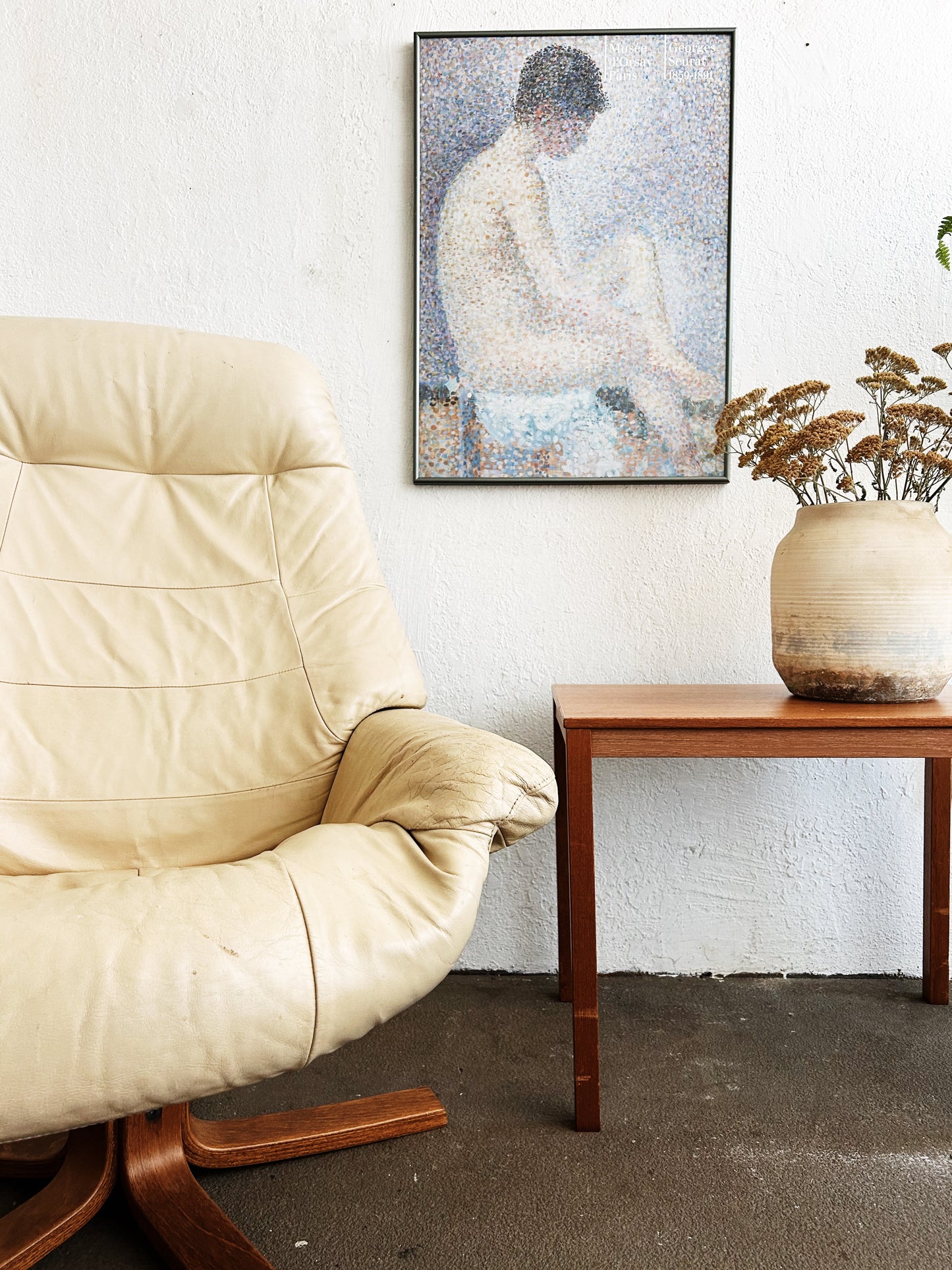 Vintage Leather Swivel Lounge Chair