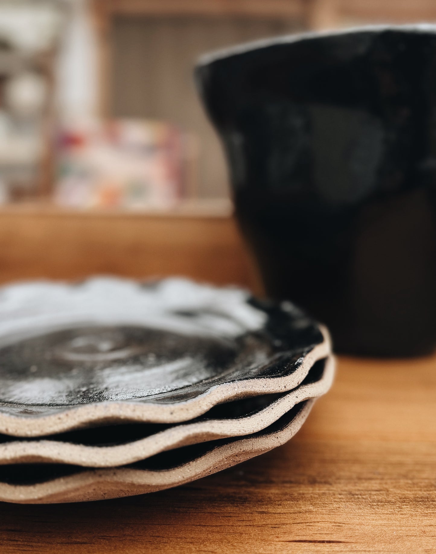 Handmade Ruffle Edge Plate Set