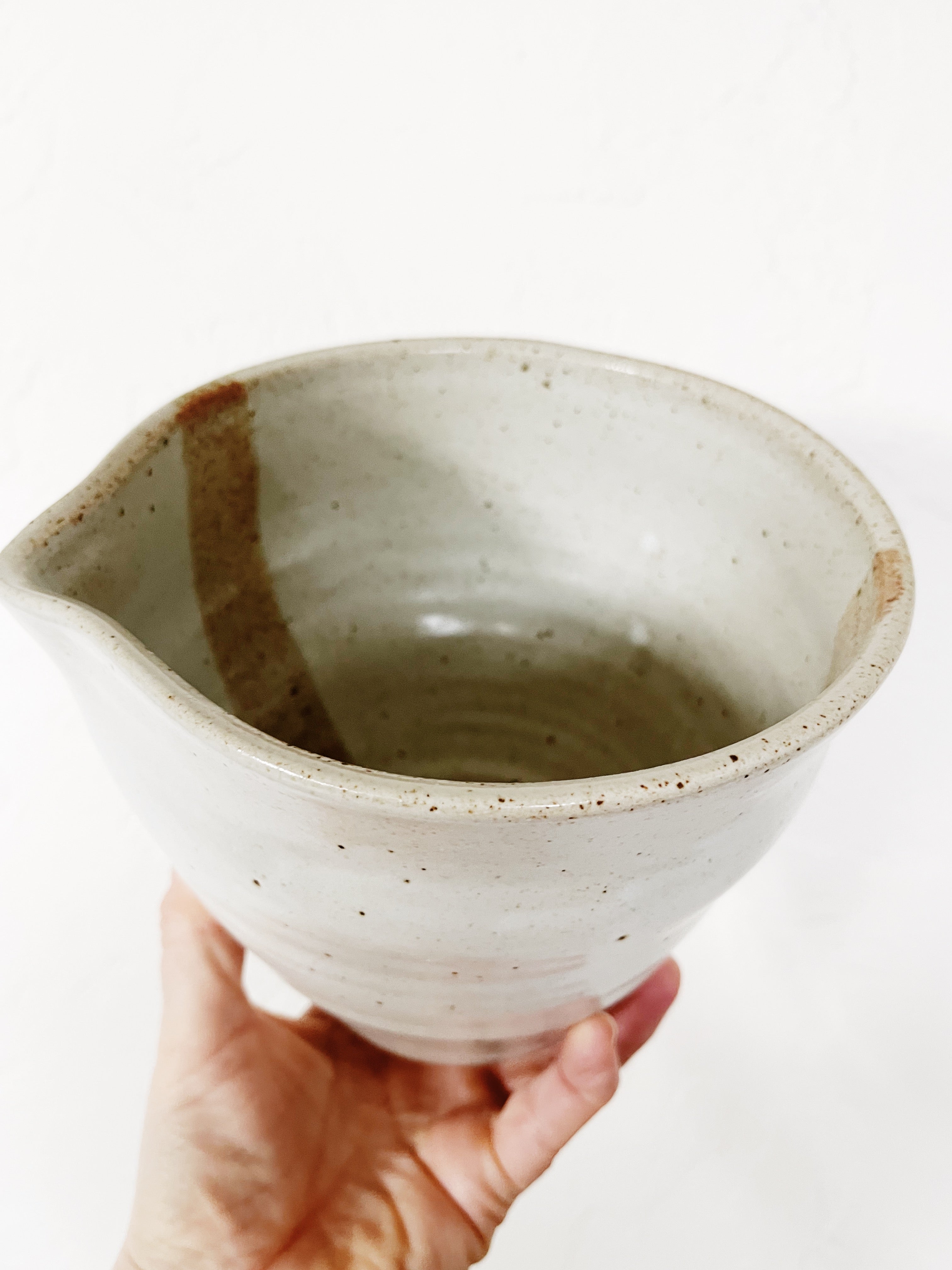 Handmade Ceramic Batter Bowl - Thumbnail 2