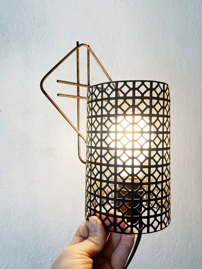 Vintage Mesh Sconce