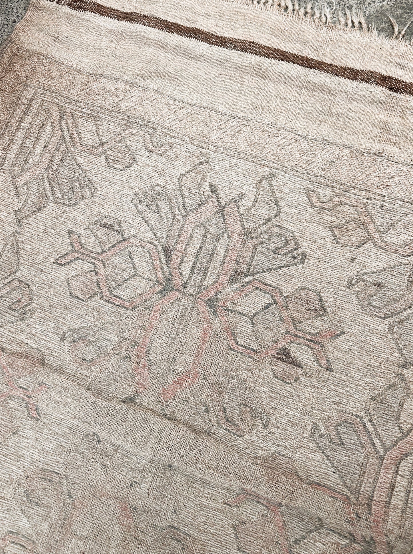 Vintage Wool and Linen Kilim Rug