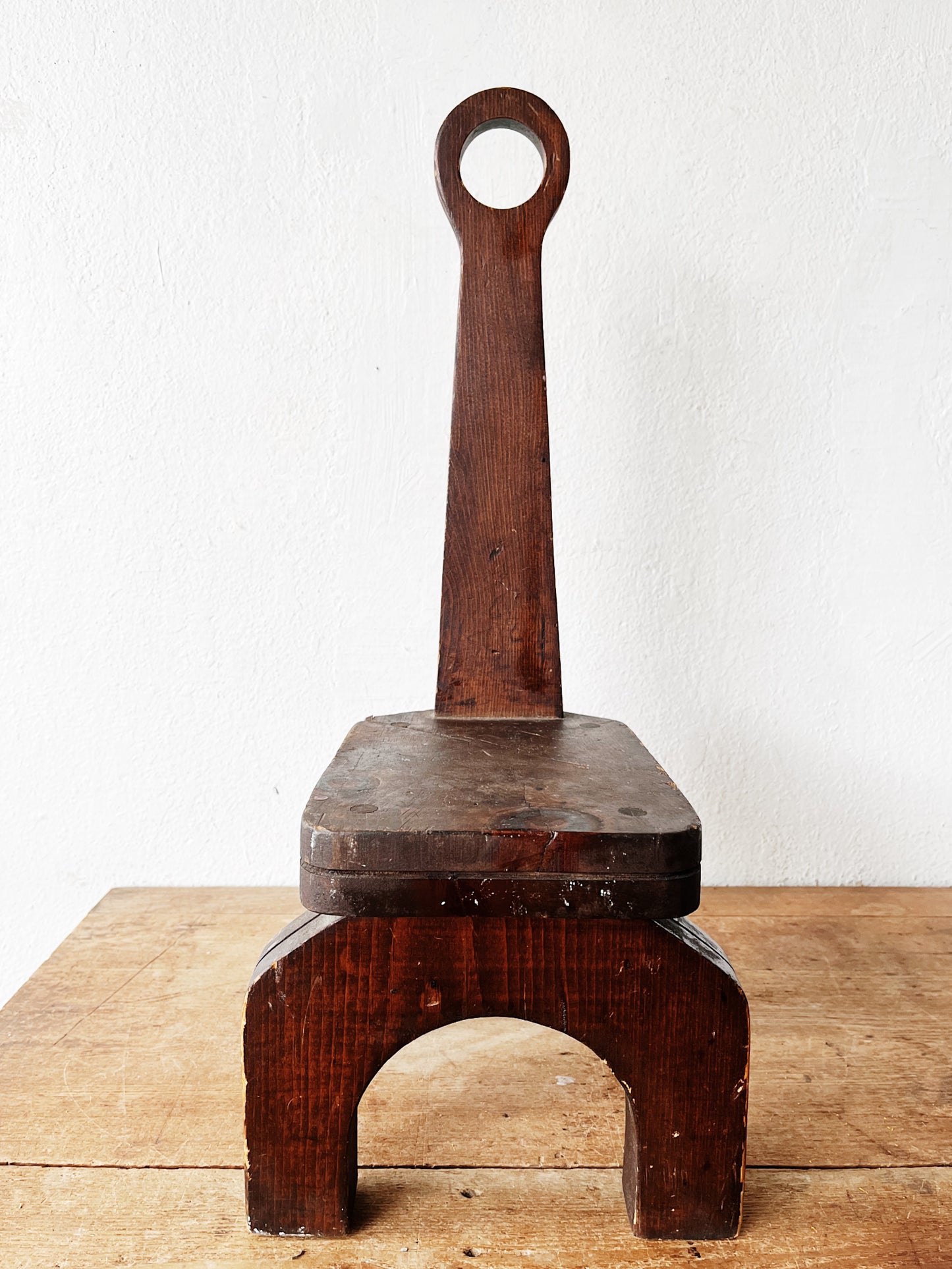 Antique Shaker Keyhole Stool