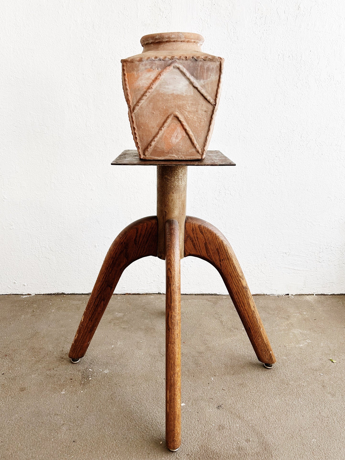 Large Vintage Spanish Garden Terra Cotta Vase / Urn