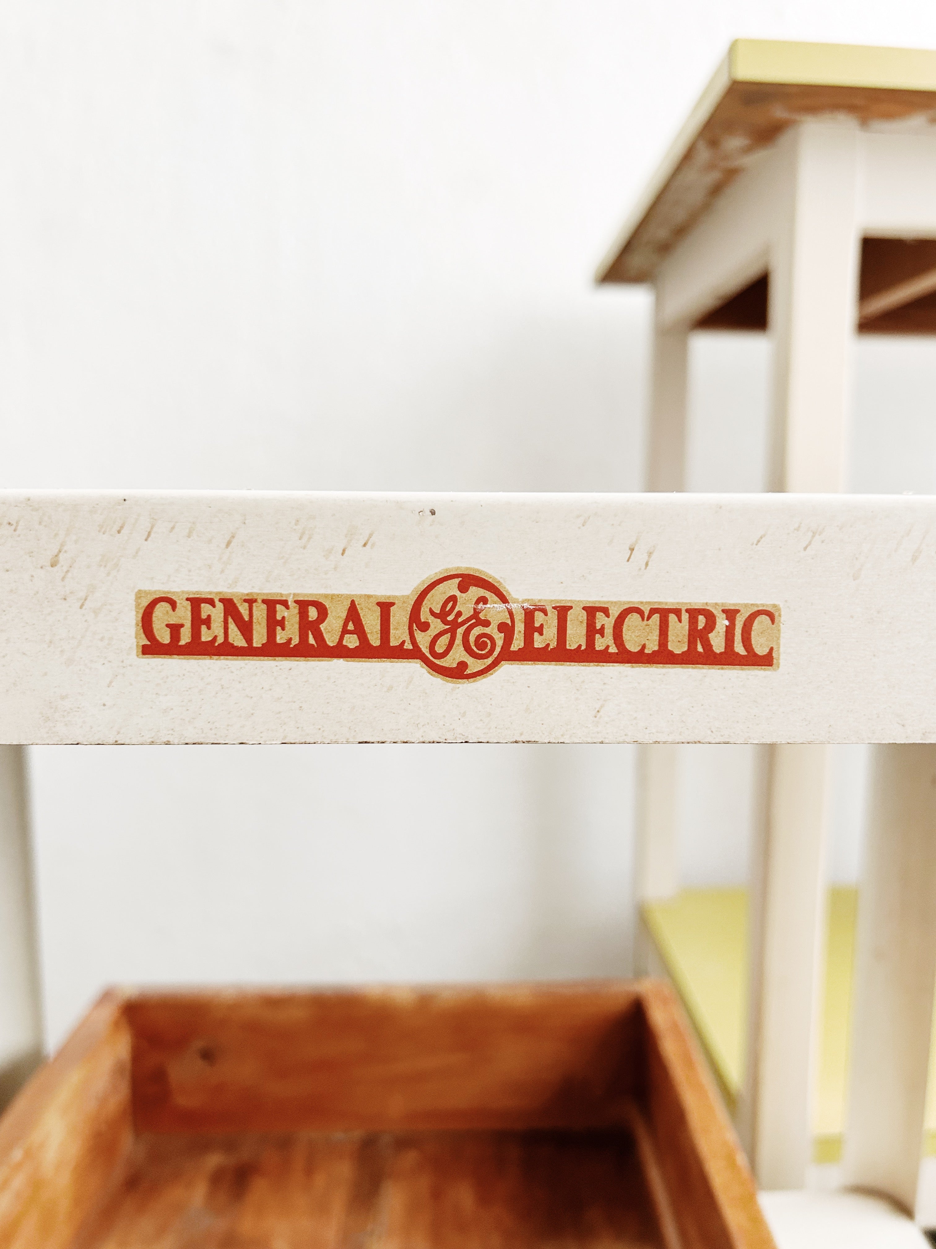 Vintage Utilitarian Shelf - Thumbnail 2