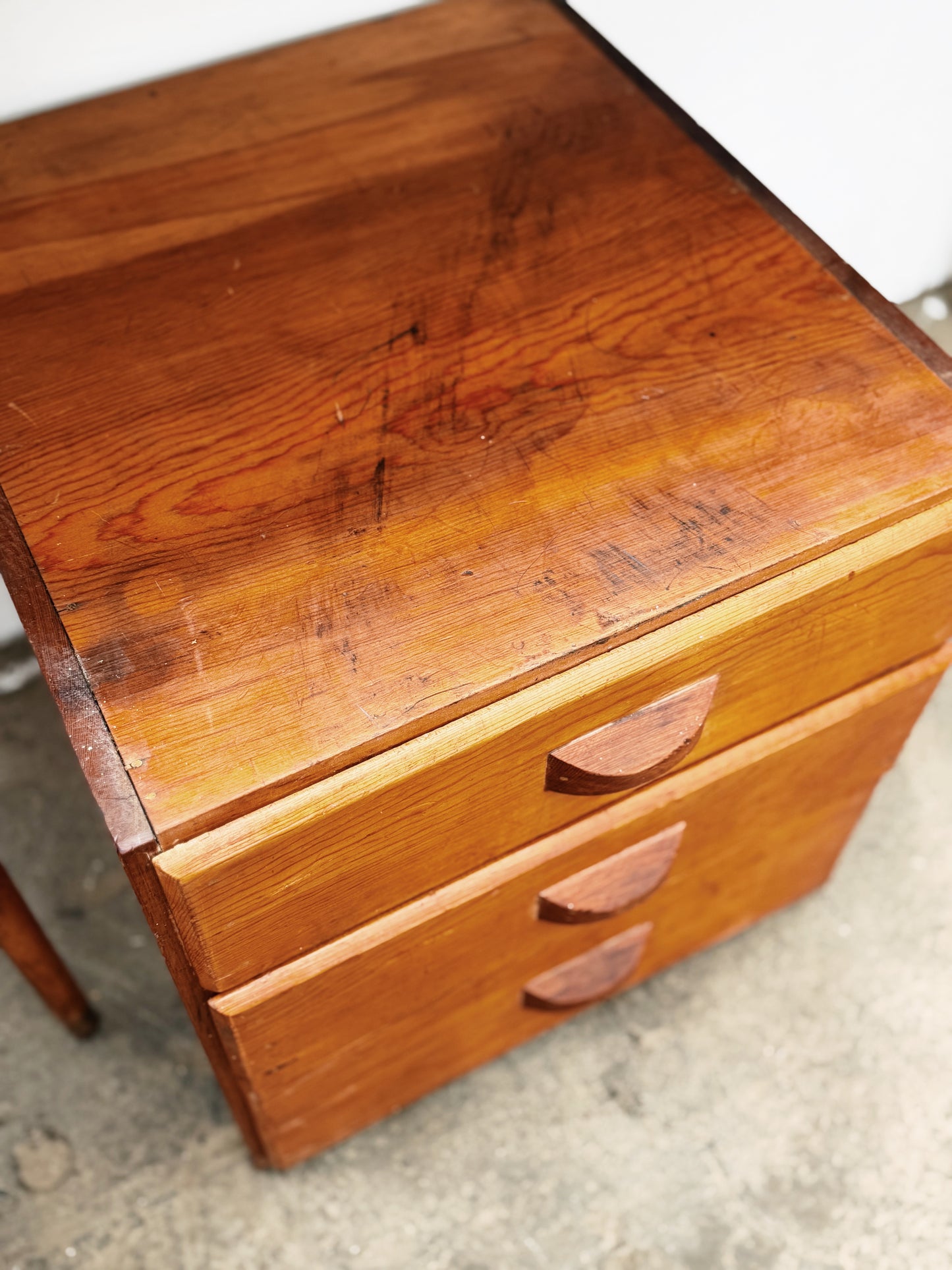 Vintage Chest of  Drawers