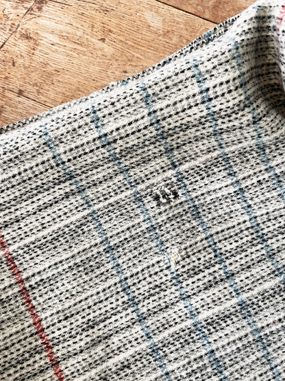 Vintage Lightweight Throw