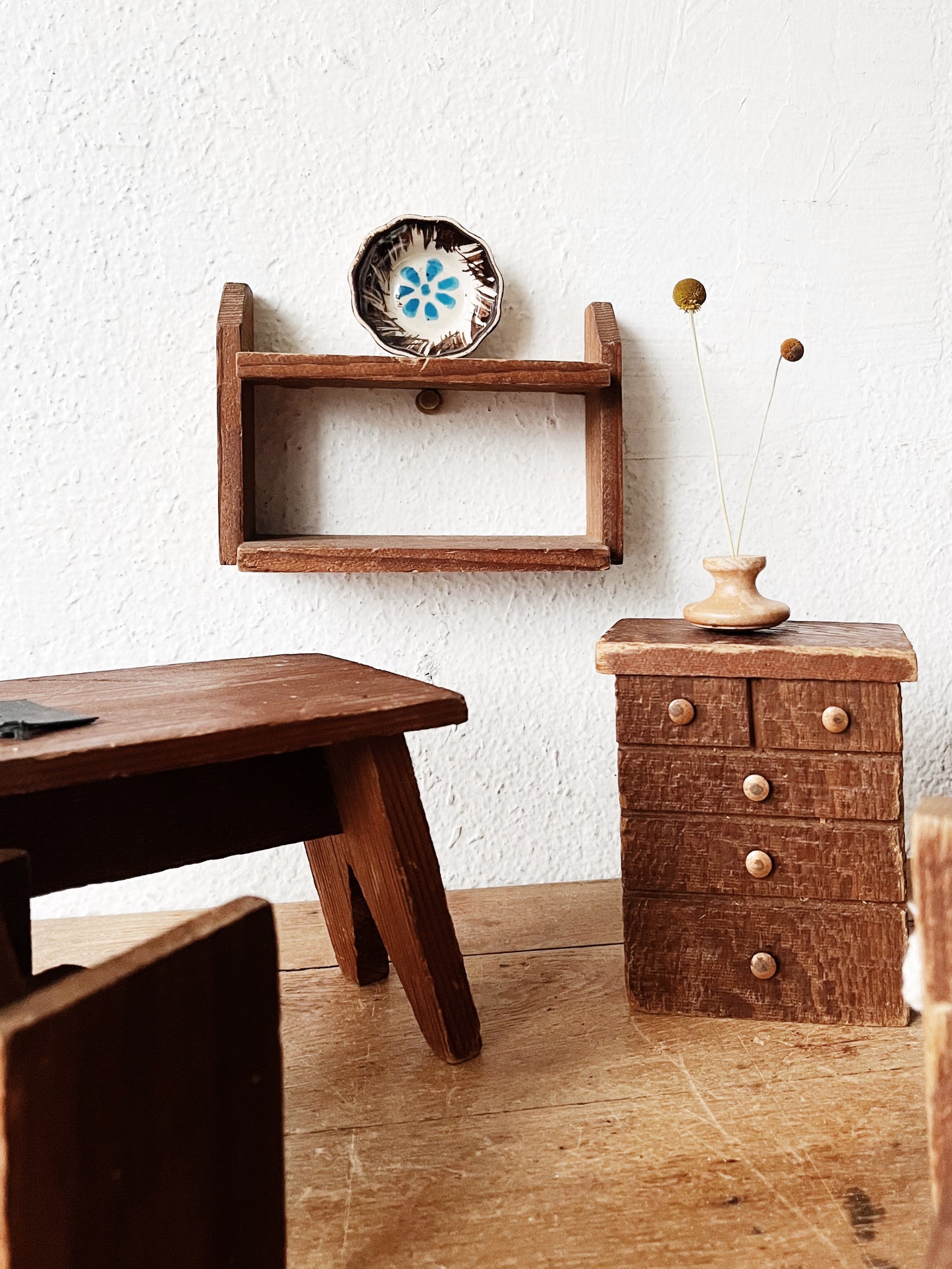 Vintage Folk Doll Furniture