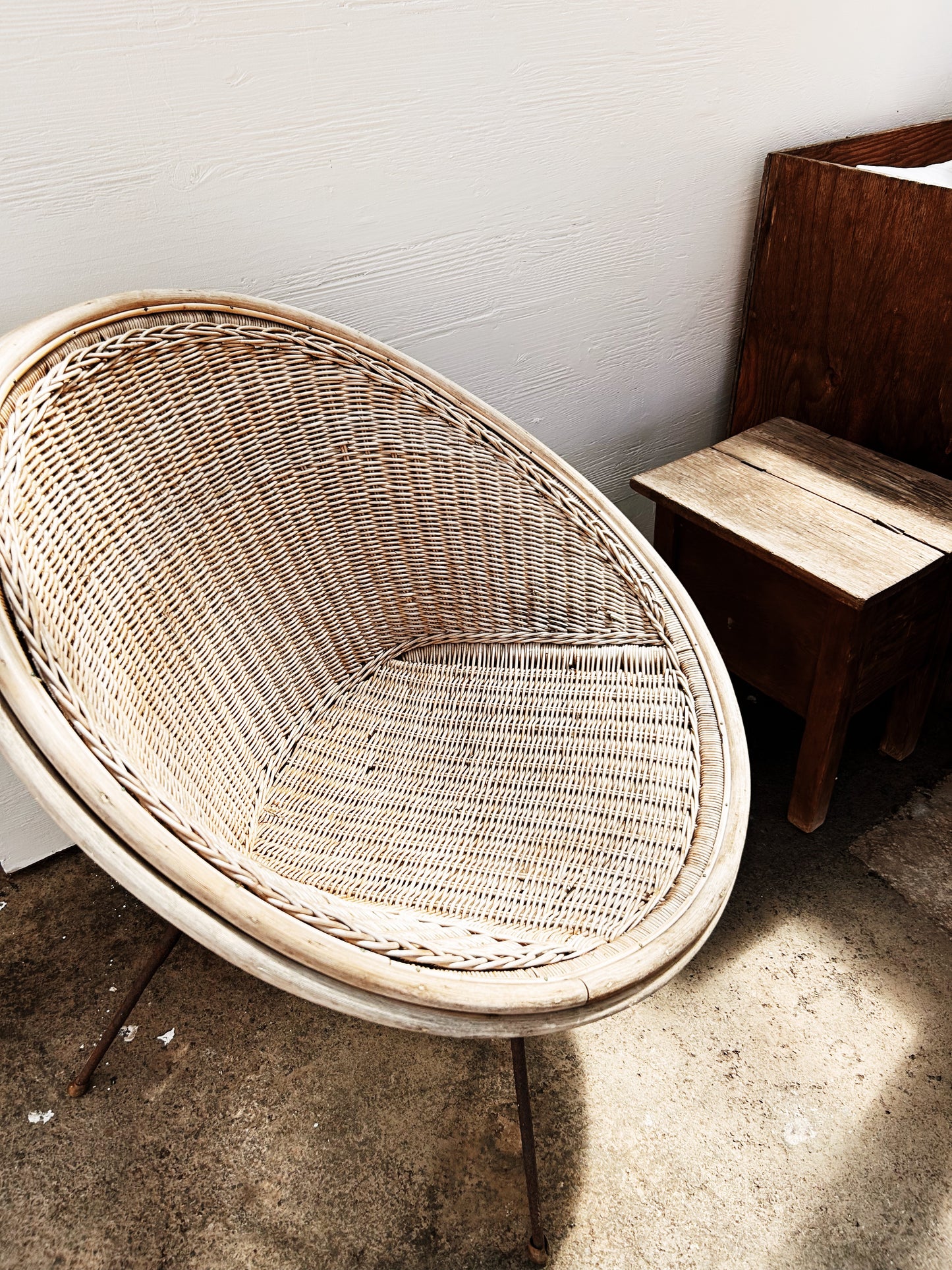 Large Mid Century Hoop Chair