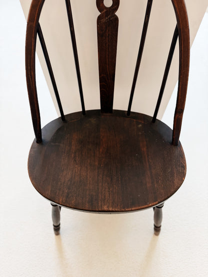 Antique Spindle Back Windsor Chair
