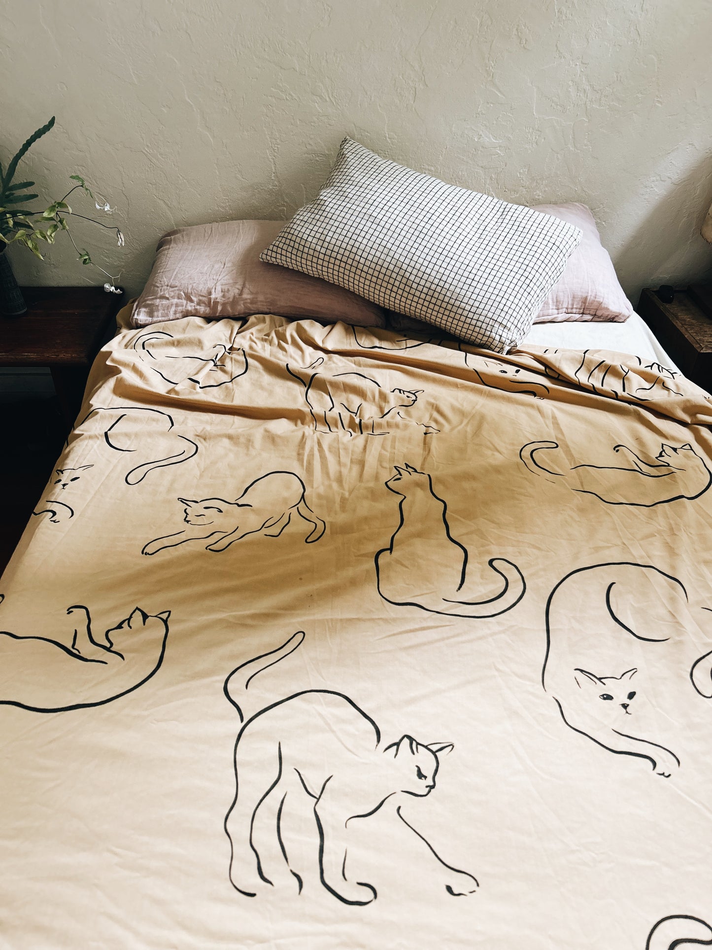Vintage Alex West 'Whispurr' Queen Sheet Set