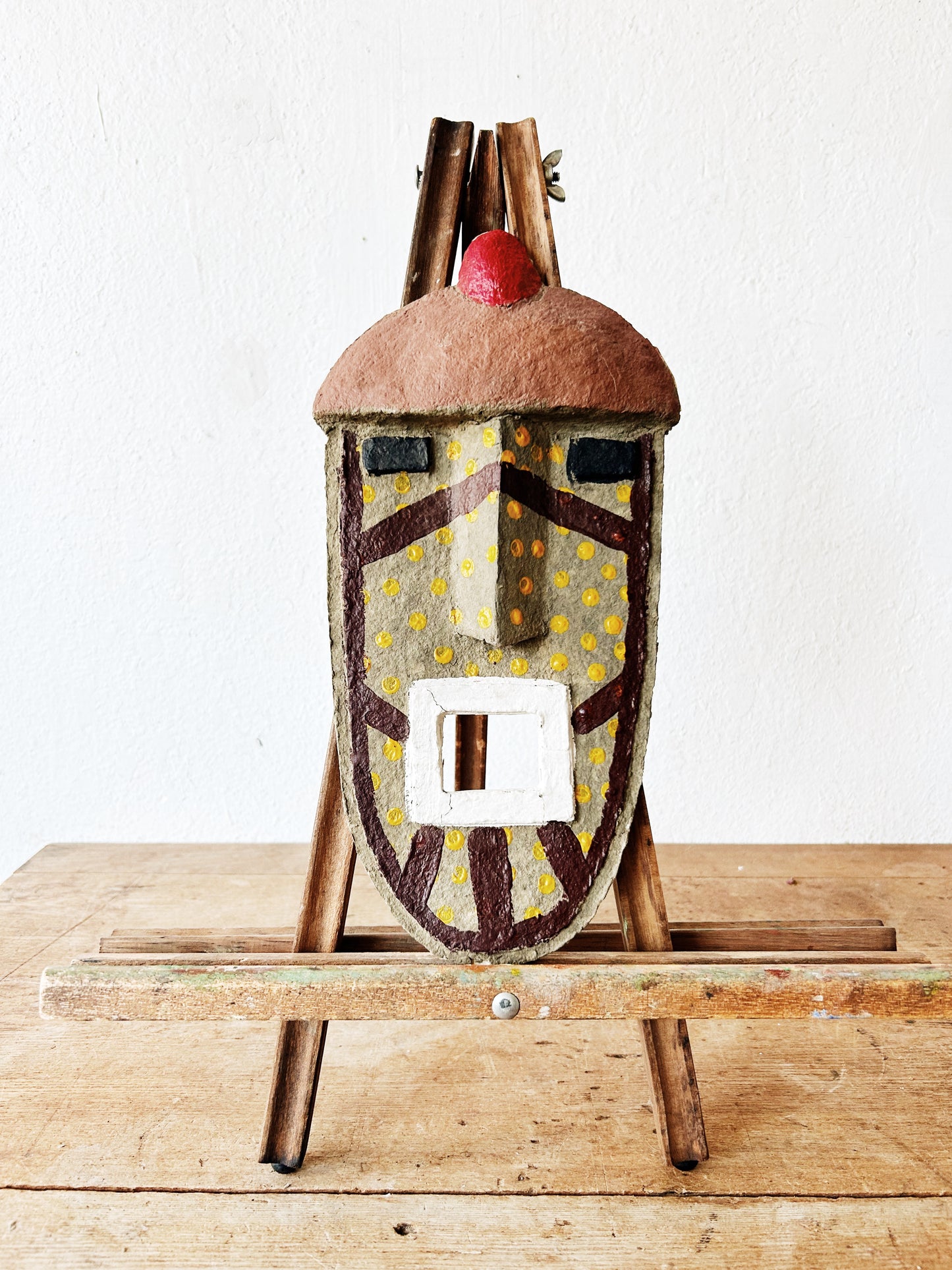 Primitive Wood Easel