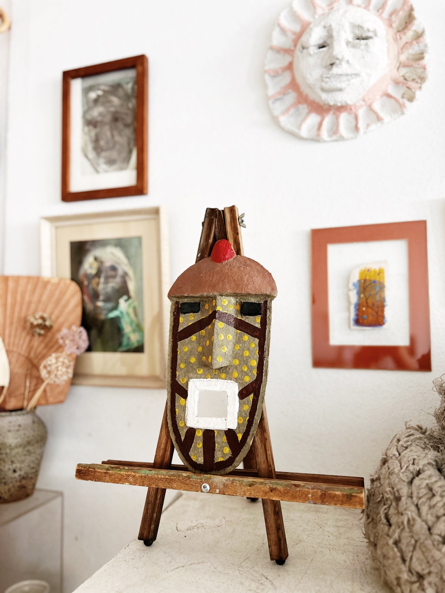 Primitive Wood Easel