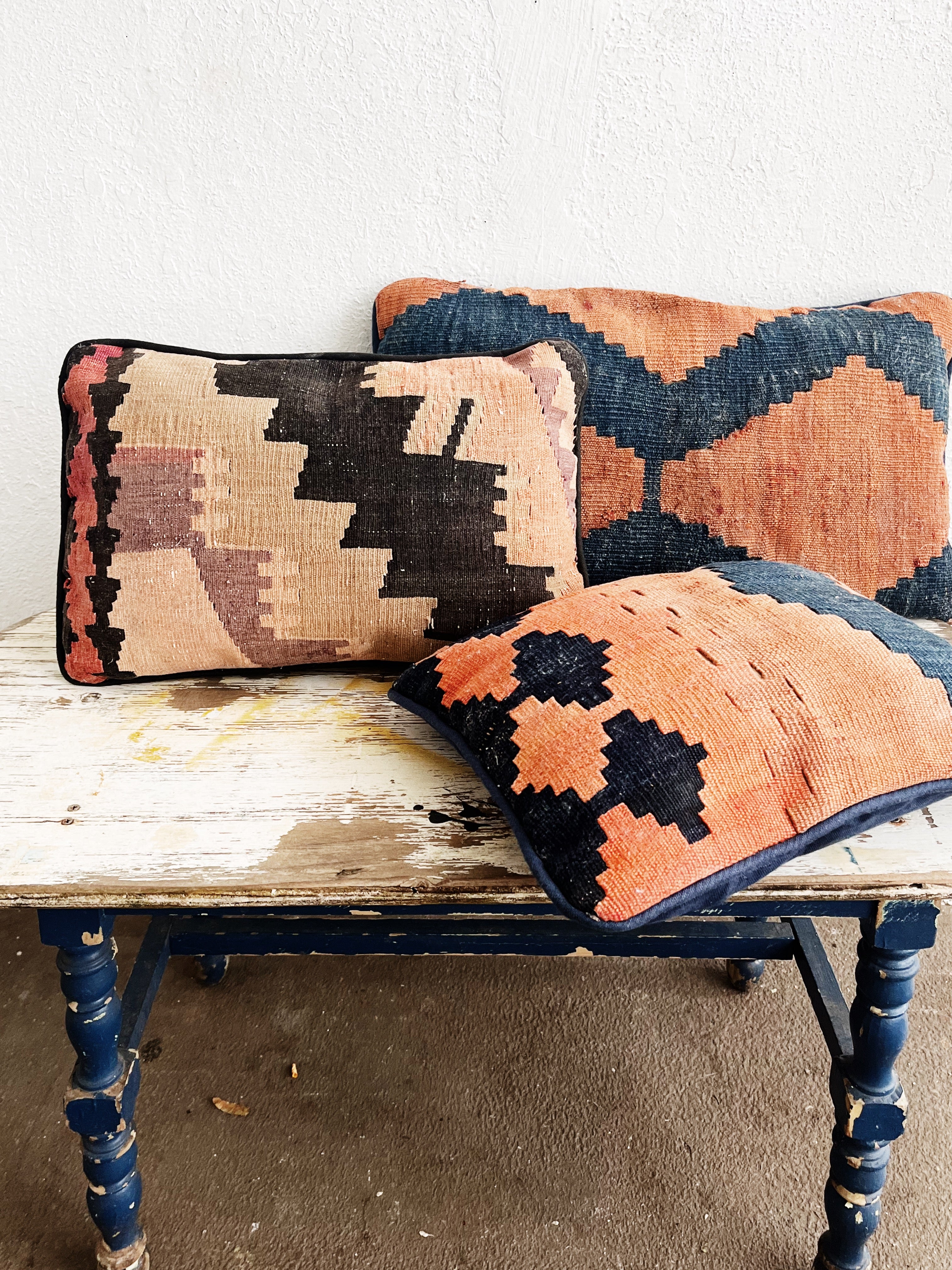 Vintage Kilim Pillow - Thumbnail 3