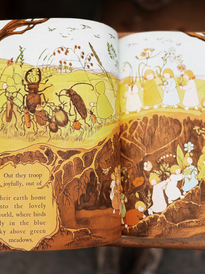 Vintage 1930s Picture Book