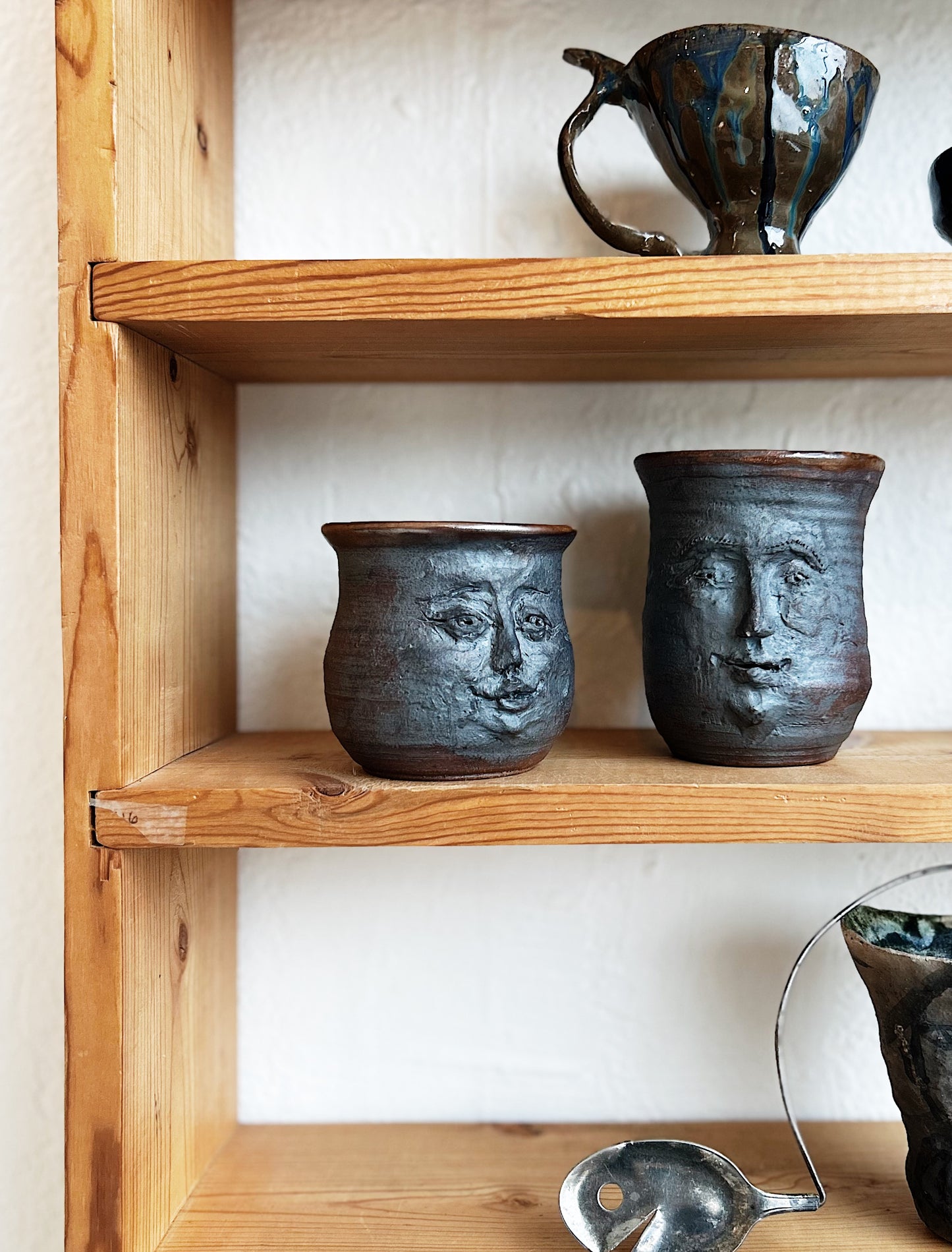 Vintage Bohn Face Mugs