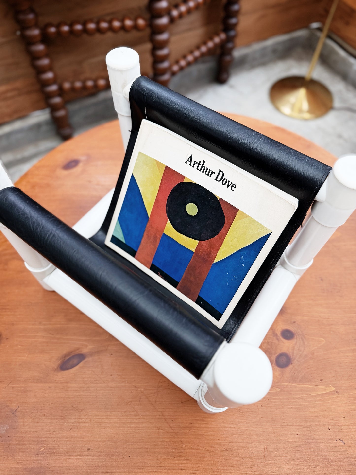 Post Mod Magazine Rack