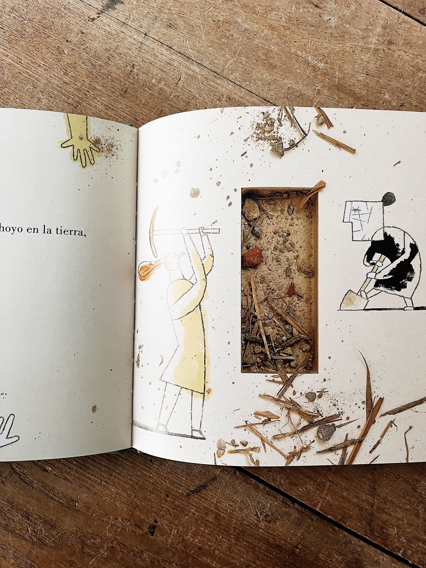 Una Casa Para El Abuelo Hardcover