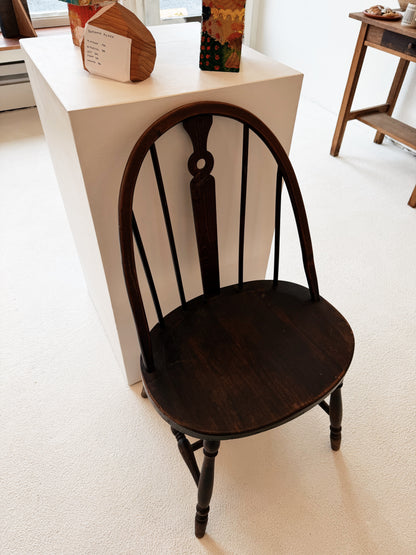 Antique Spindle Back Windsor Chair