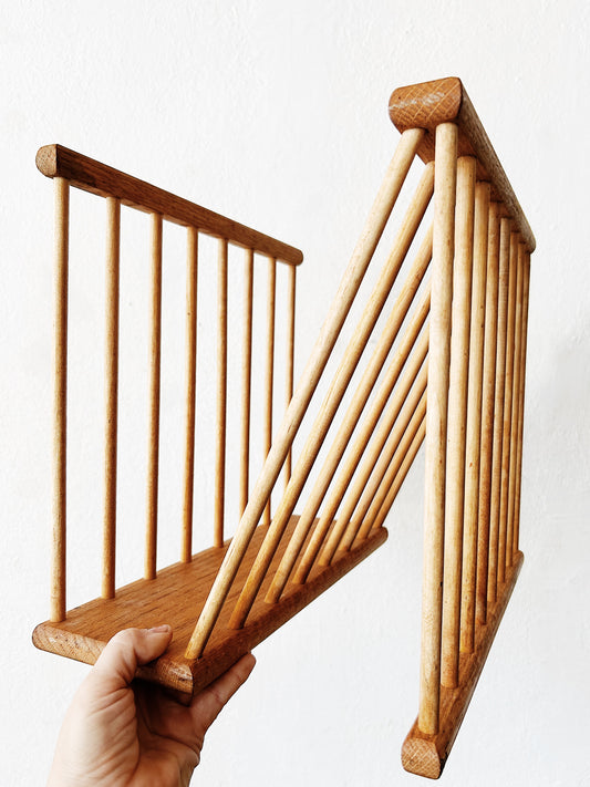 Blonde Spindle Record or Magazine Rack