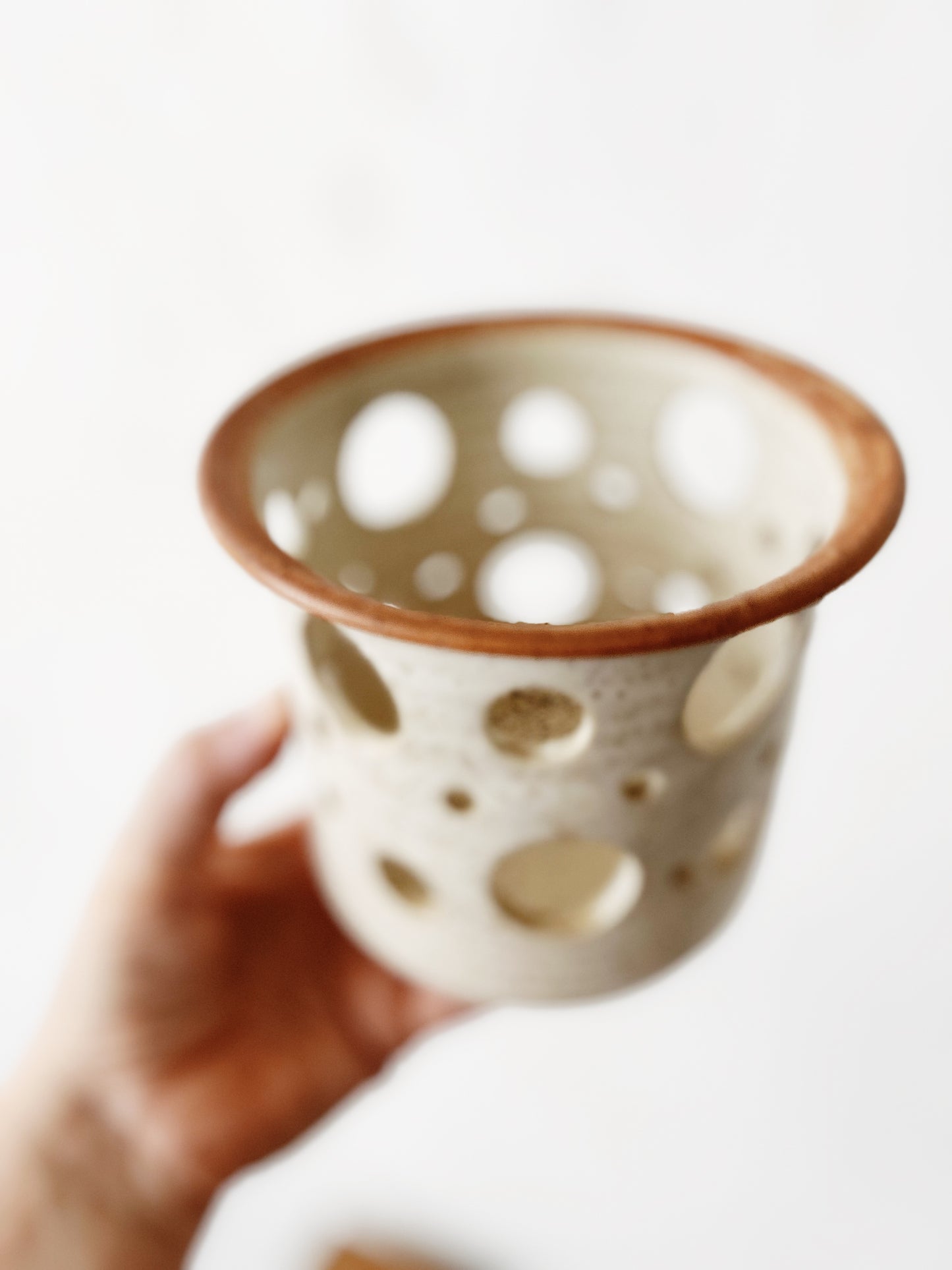 Rare Bennett Welsh Luminary Vessel