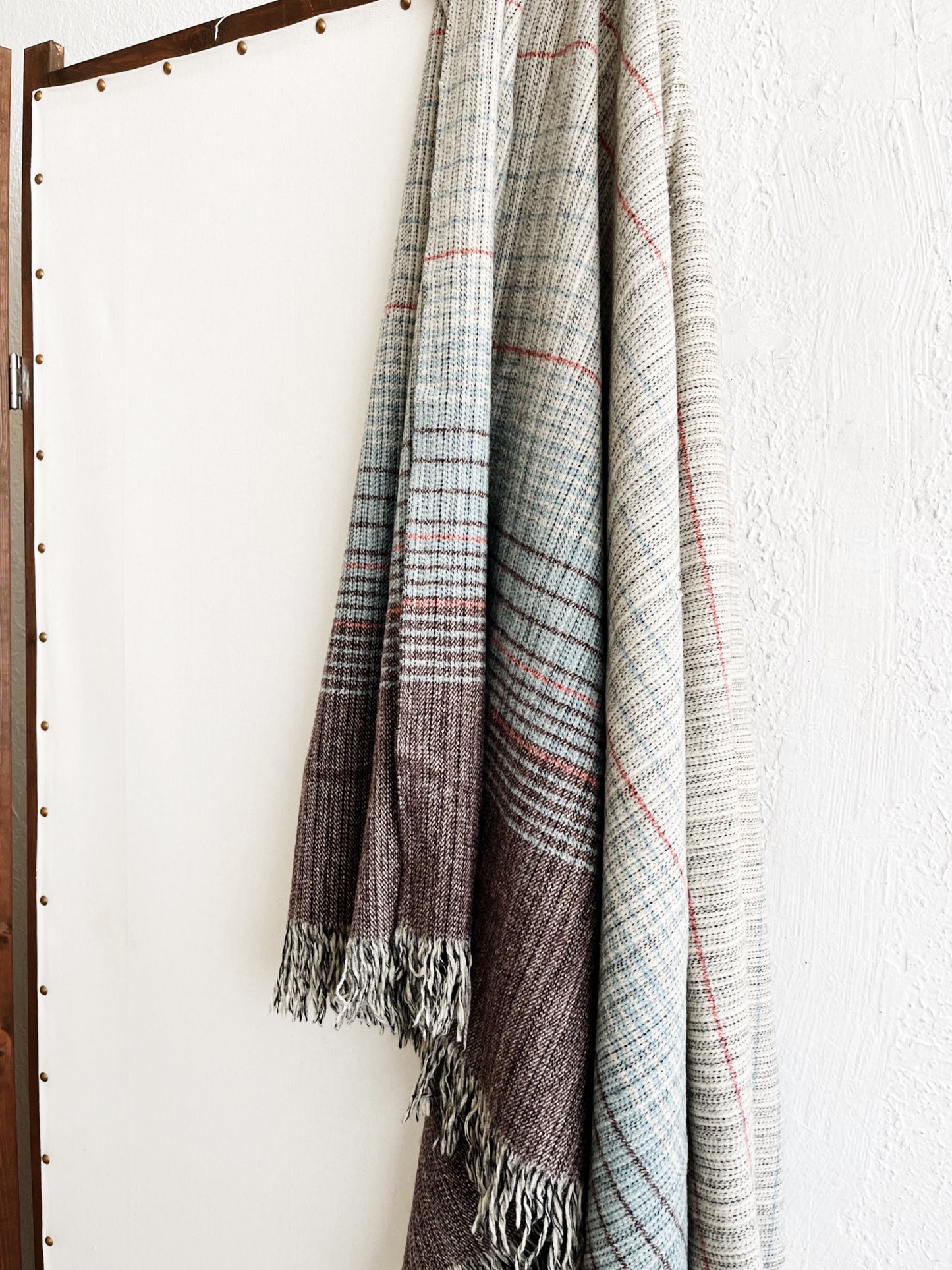 Vintage Lightweight Throw