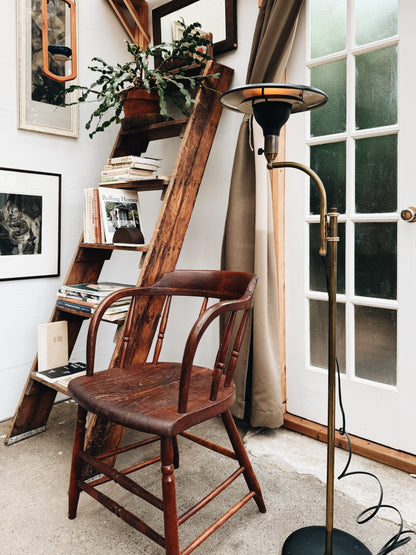 MG Wheeler Flying Saucer Floor Lamp
