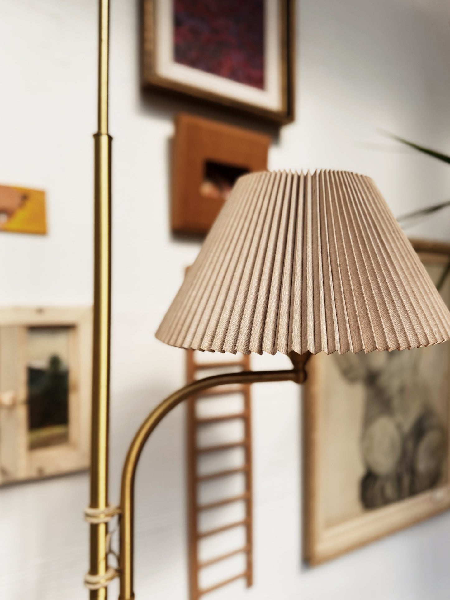 Mid Century MG Wheeler 'Sight Light' Floor Lamp