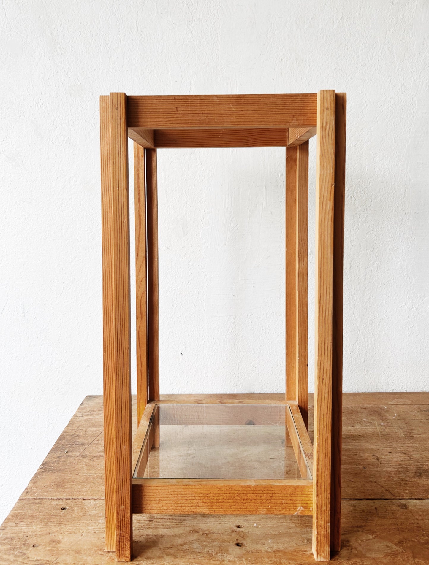 Petite Handmade Stand