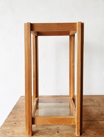 Petite Handmade Stand