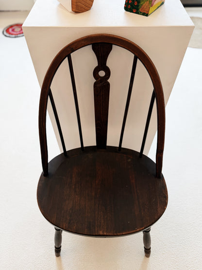Antique Spindle Back Windsor Chair