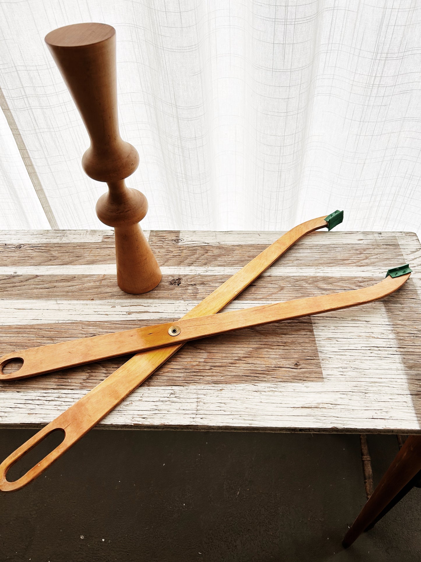 Vintage Grabber Tool